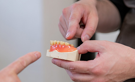 入れ歯を「育てる」継続的なサポート